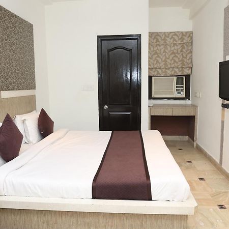 Hotel Panna Paradise Agra  Exterior photo
