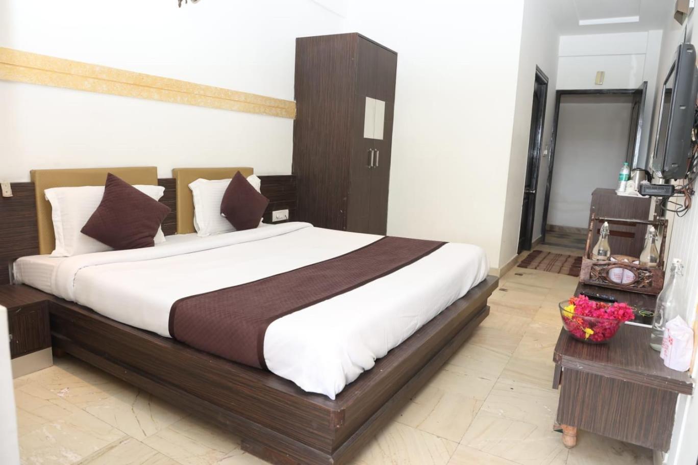 Hotel Panna Paradise Agra  Exterior photo