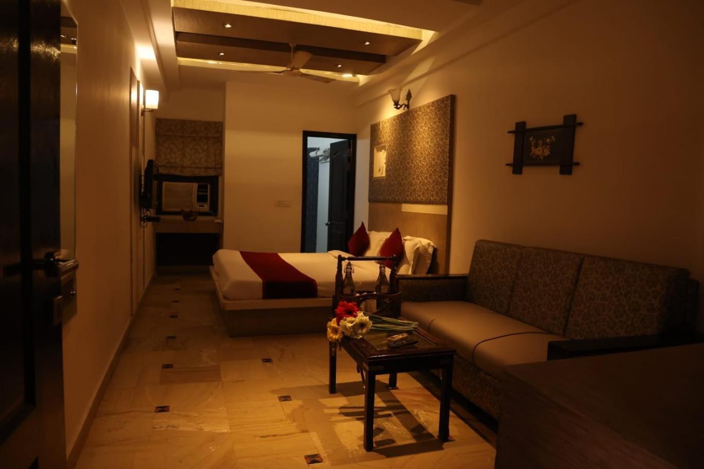 Hotel Panna Paradise Agra  Exterior photo