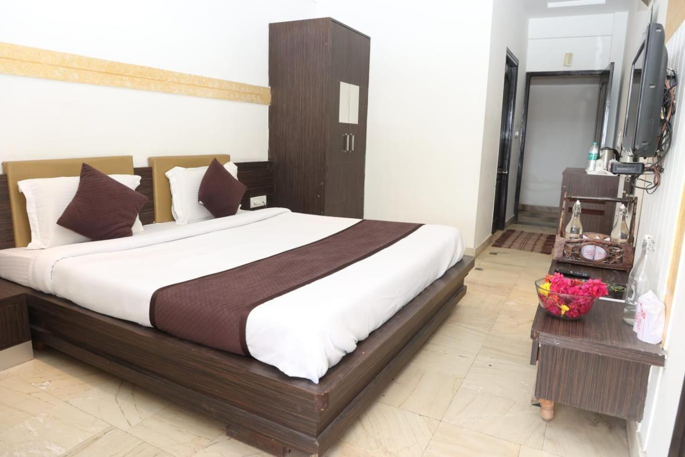 Hotel Panna Paradise Agra  Exterior photo