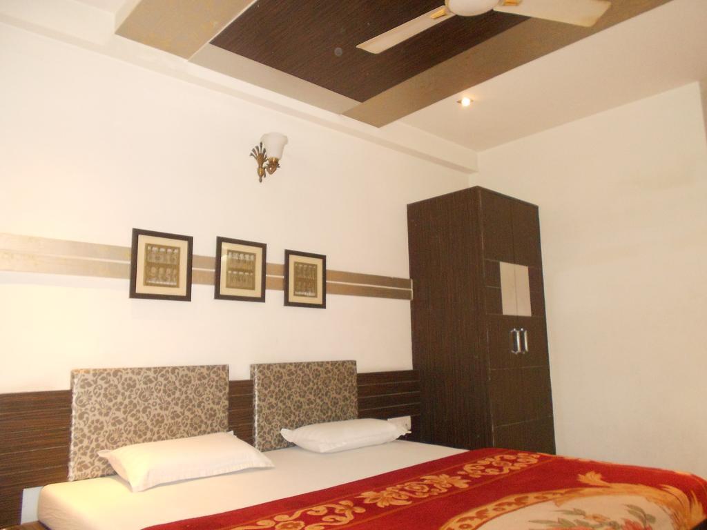 Hotel Panna Paradise Agra  Exterior photo