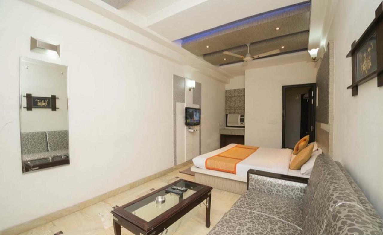 Hotel Panna Paradise Agra  Exterior photo
