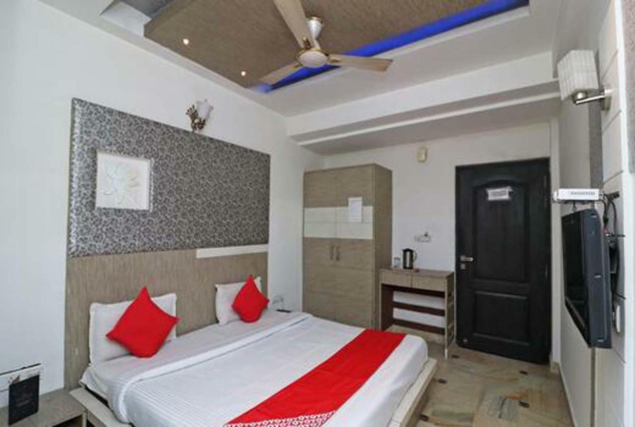 Hotel Panna Paradise Agra  Exterior photo